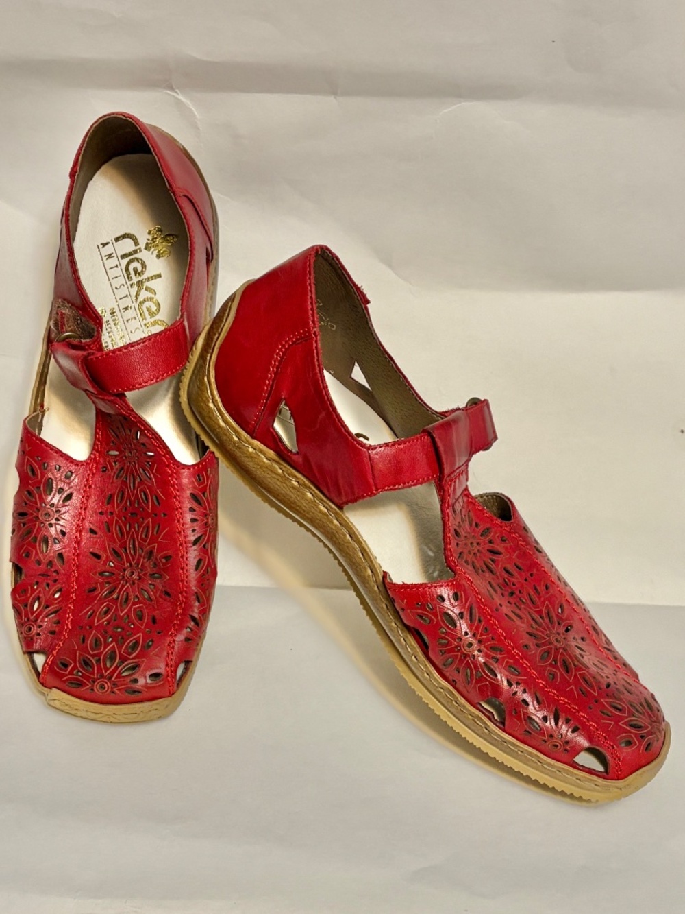 Rieker Antistress Red Leather Cutout Mary Jane Comfort Shoes EU 40 US 8.5-9 NWOT